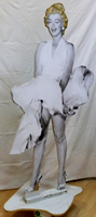 Quadro di
 Andrea Tirinnanzi - Marilyn Monroe  escultura digital bifacial papel sobre table
