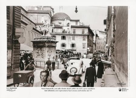 Quadro di Foto  Locchi San Lorenzo nell'ottobre del 1937, senza bancarelle  - stampa carta 